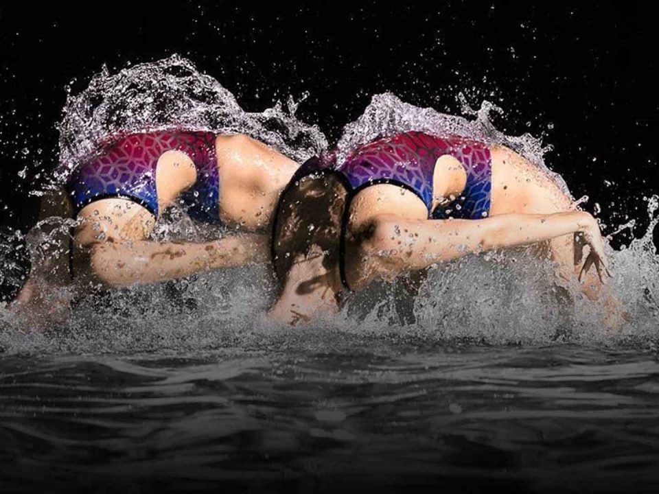 Noortje en Bregje de Brouwer - In het synchroonzwemmen meten we ons met Olympische duetten - Johan Cruyff Academy